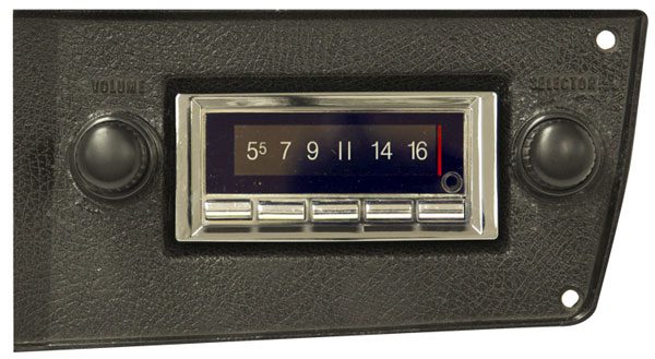 1973-88 GMC Truck Radio USA740