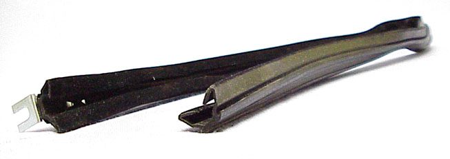 image of 1981-1987 Division bar liner with glass run channel